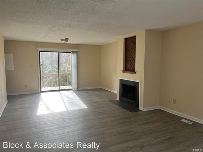 Building Photo - 3 br, 2.5 bath House - 204 Virginia Place