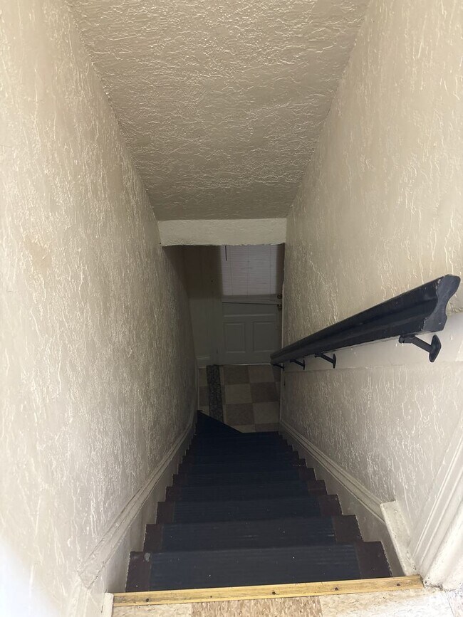 Foto del edificio - 2 Bedroom 1 Bath, Parking- York City SD