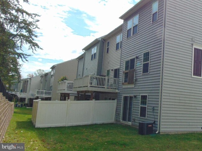Foto del edificio - 1813 Wind Gate Rd