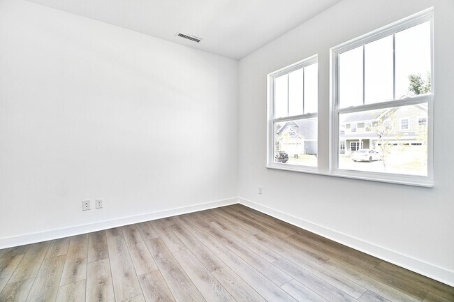 Foto del edificio - 408 Eisenhower St