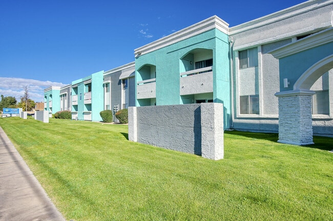 Building Photo - Park Alta