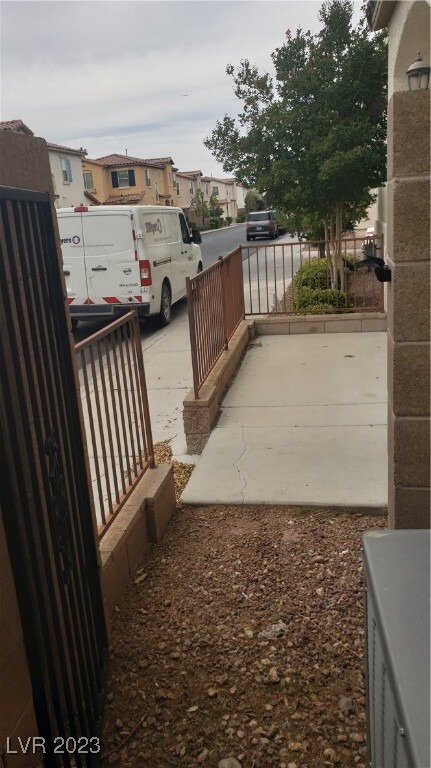 Foto del edificio - 1541 Mt Noble Ct