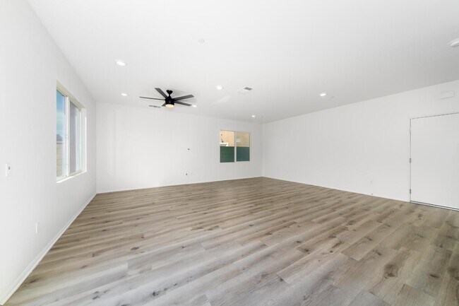 Foto del edificio - 11931 Glen Avon St