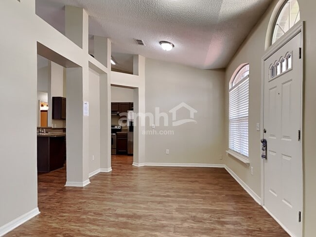 Building Photo - 1757 Chandelier Cir E