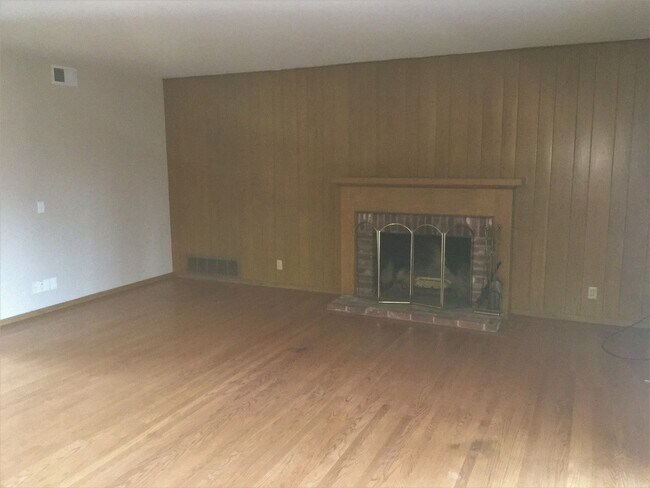 Foto del edificio - 1145 Theo Way