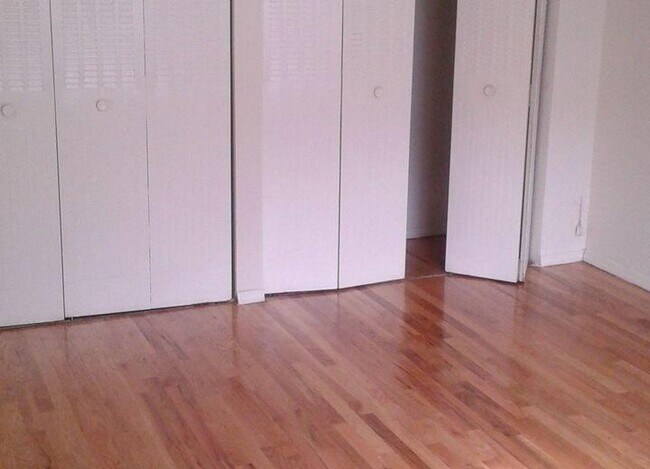 Foto del edificio - 1 bedroom in Chicago IL 60626