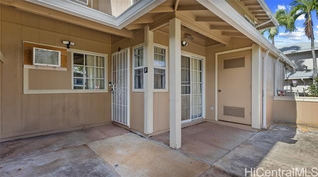 Building Photo - 91-1022-1022 Makaaloa St