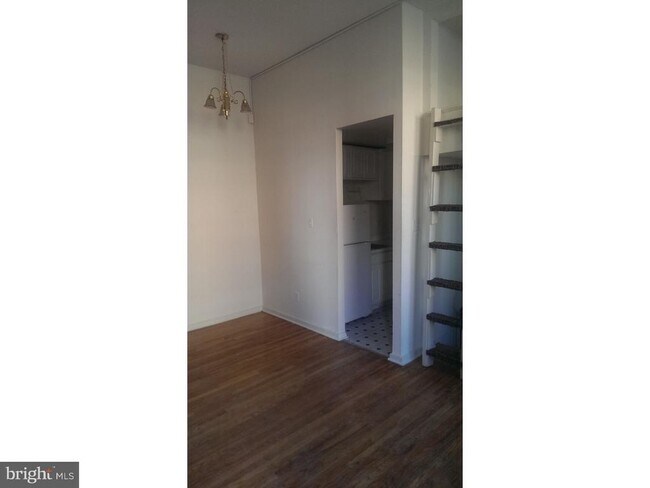 Foto del edificio - 409-15 S 11th St