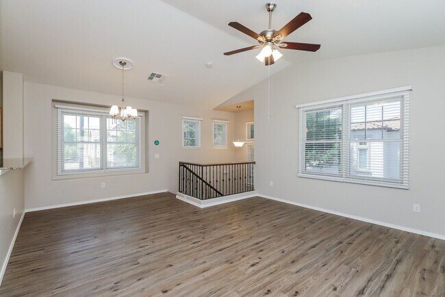 Building Photo - 4318 E Jasper Dr