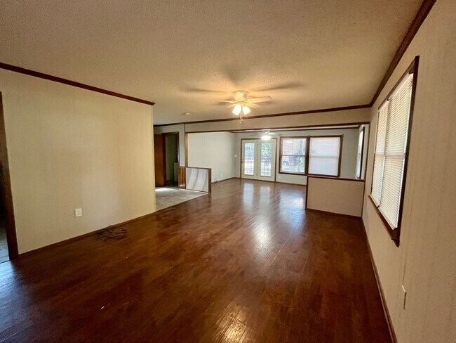 Foto del edificio - 3 Bedroom 2 Bath Ranch Style House in Pendleton