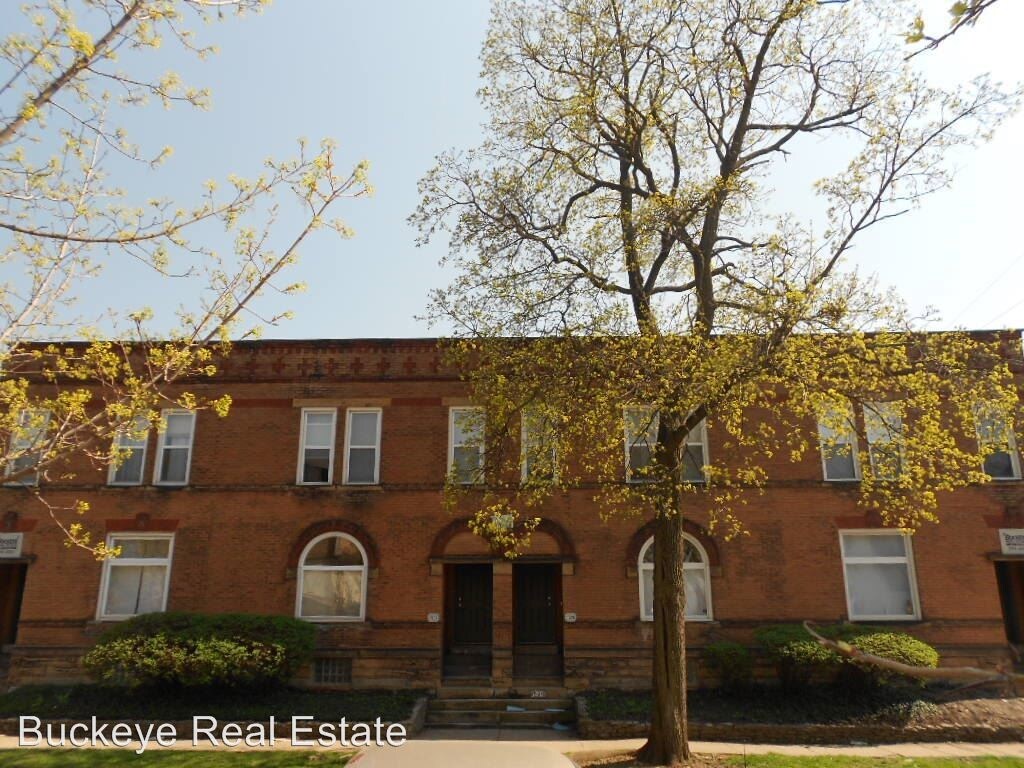 Primary Photo - 1522 Worthington St