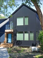 Building Photo - 1303-1315 15 St E