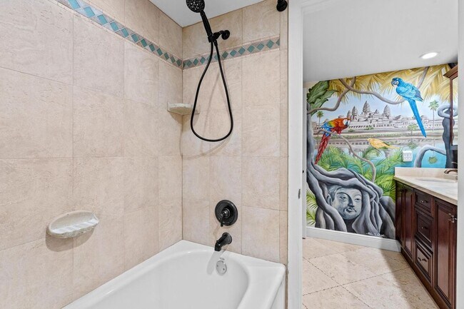 Foto del edificio - 1720 Forest Lakes Cir