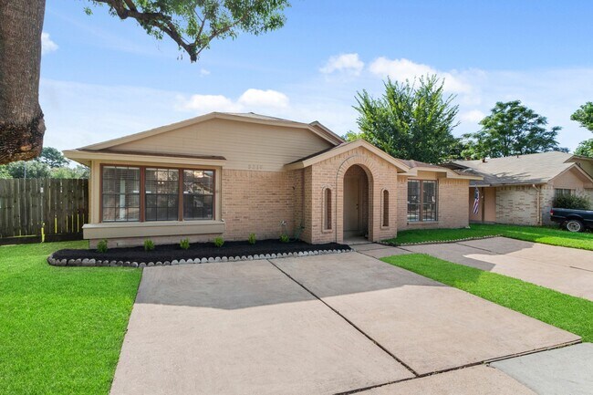 Foto del edificio - 5218 Beaverbrook Dr