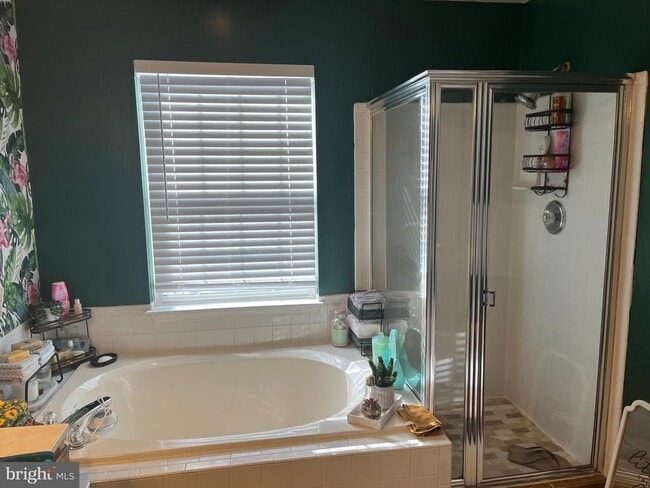 Foto del edificio - 12601 Town Center Way