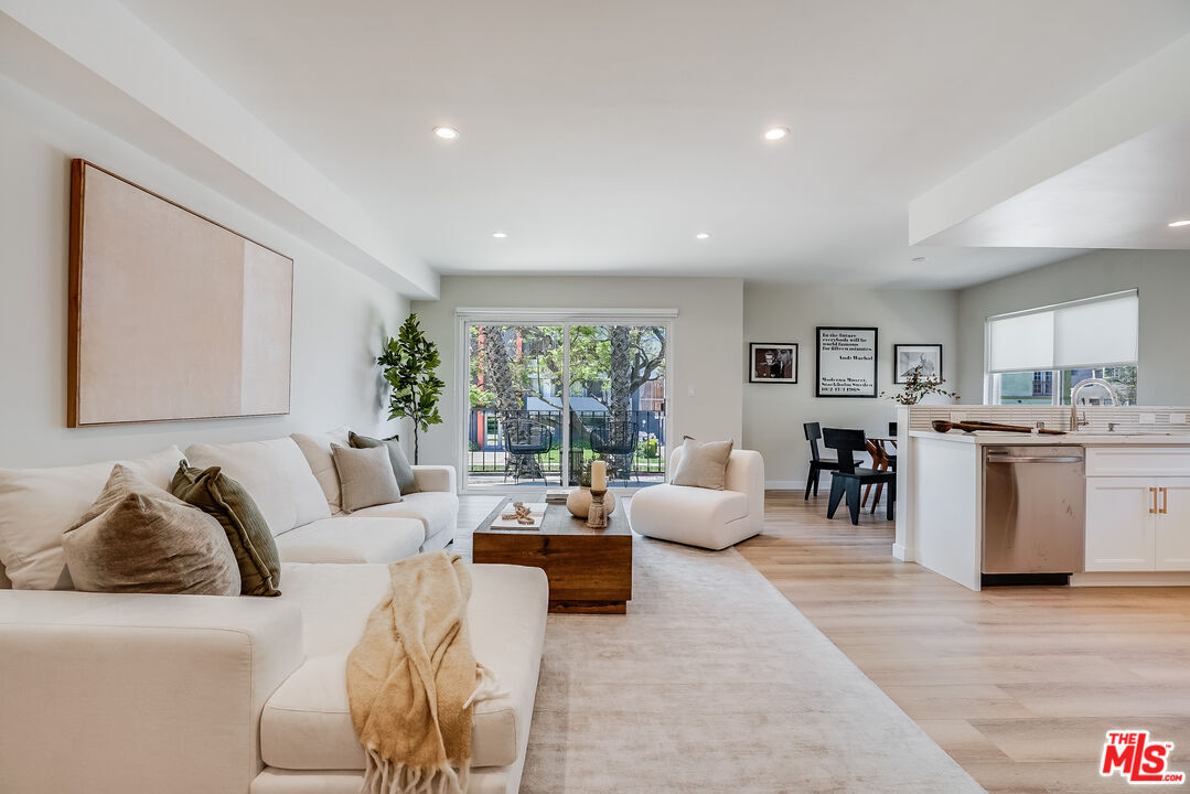 Foto principal - 1470 Rexford Dr