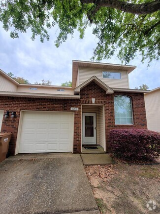 Building Photo - 2196 Hadleigh Hills Ct
