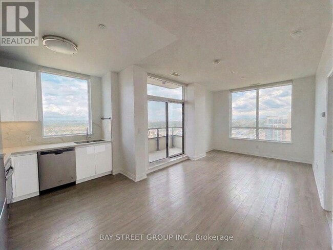 Photo du bâtiment - 15 Water Walk Dr