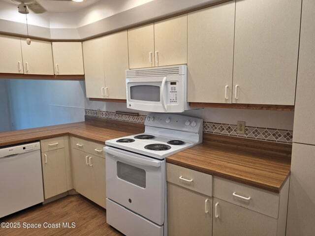 Building Photo - 277 Forecast Ln