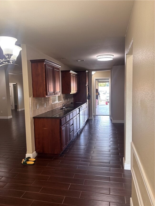 Foto del edificio - 4302 SW Lilly St