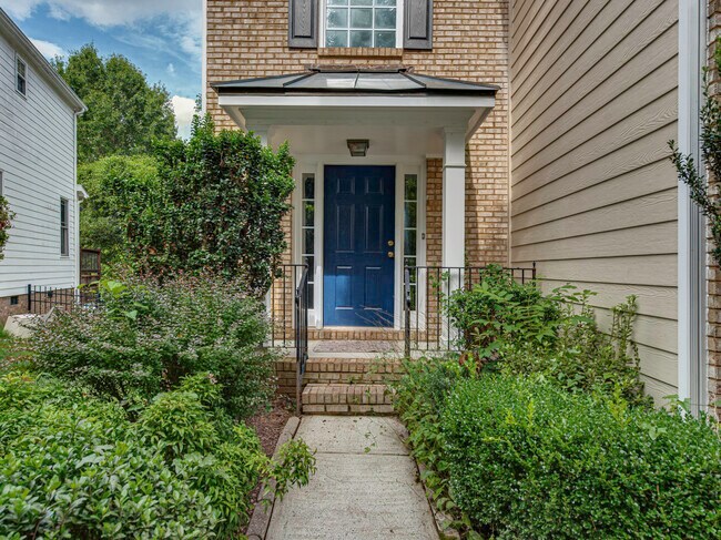 Front Entrance - 2124 Sablewood Dr