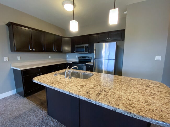 Building Photo - 4523 Twain Cir