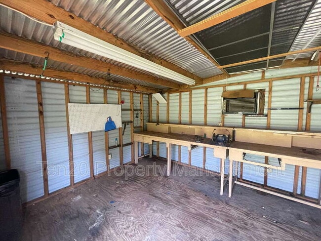 Foto del edificio - 707 Lee Rd 437