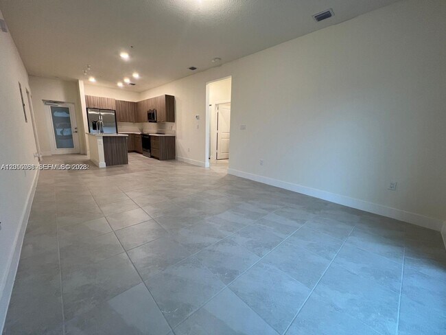 Foto del edificio - 8363 NW 41st St
