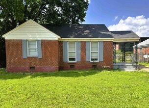 Building Photo - 4100 Vaughn Rd