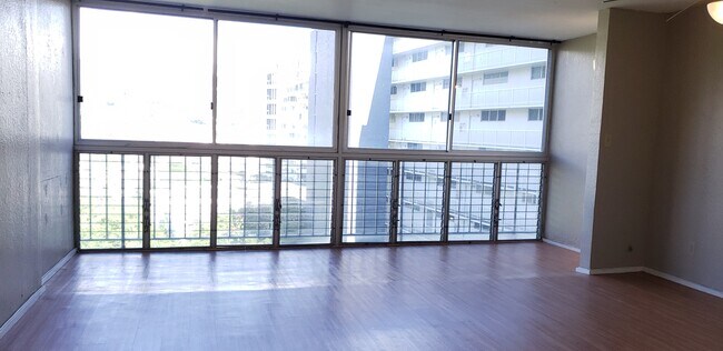 Foto del edificio - 1011 Prospect St