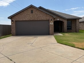 Building Photo - 10424 Xenia Ave