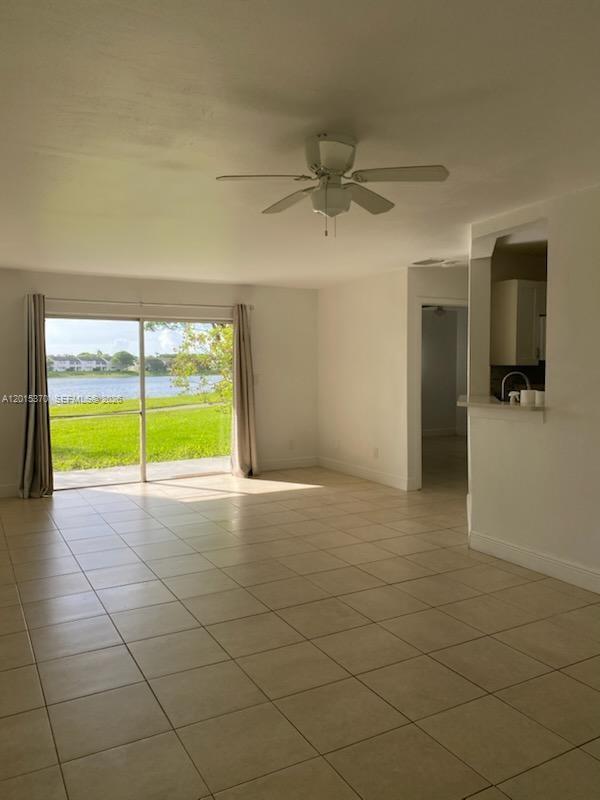 Foto del edificio - 3441 NW 44th St