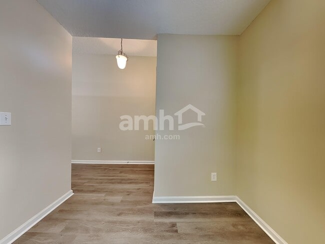 Building Photo - 9565 Staples Mill Dr