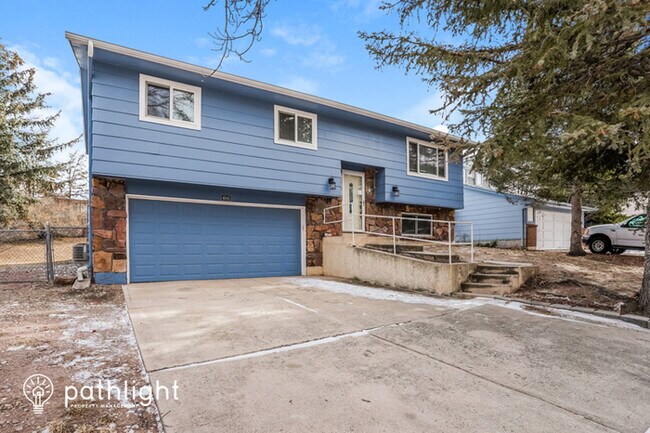 Foto del edificio - 4840 Windward Circle, Colorado Springs, CO...