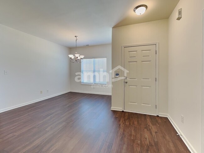 Foto del edificio - 2316 King Malcolm Ln