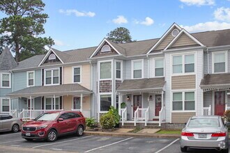 Building Photo - 1204 Palmerton Dr