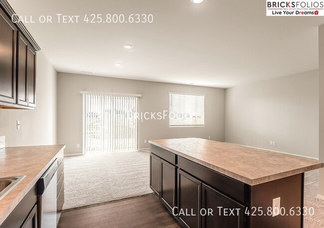 Foto del edificio - 18729 107th Ave Ct E