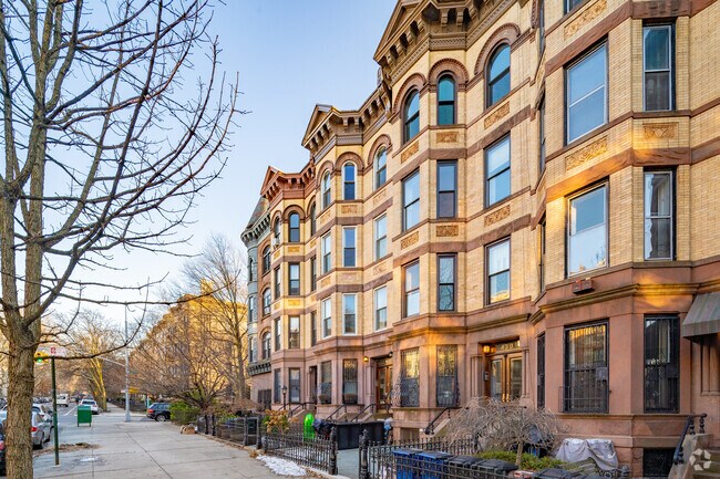 Foto del edificio - 430 3rd St
