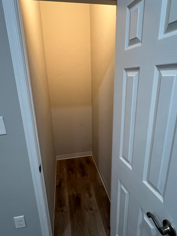 Foto del edificio - 7038 Woodland Ave