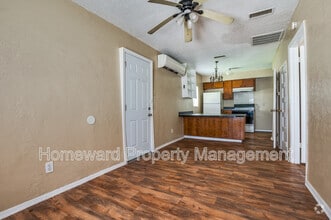 Building Photo - 318 Overlook Dr