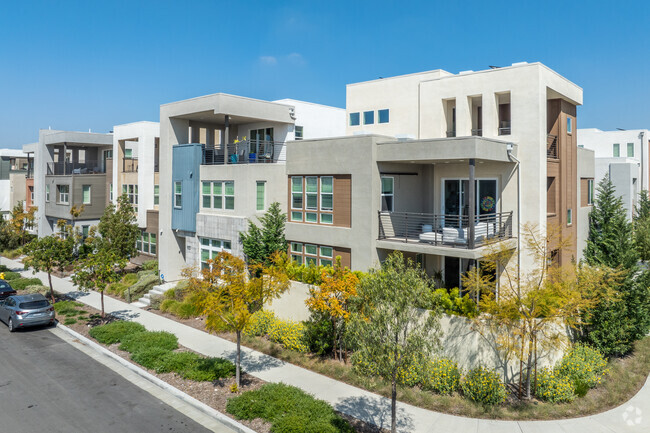 Building Photo - Solis Park at Great Park