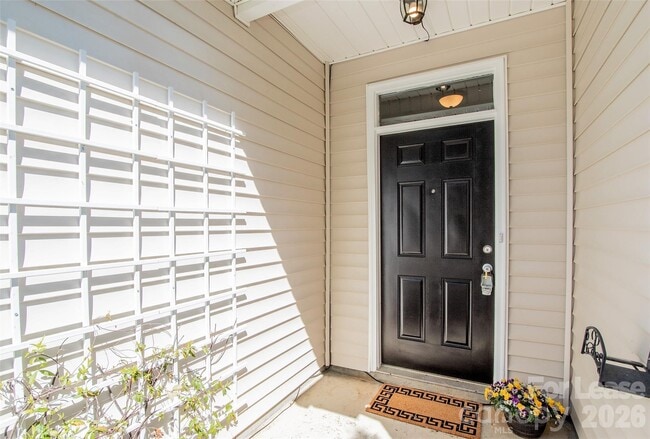 Foto del edificio - 4018 Far West Dr