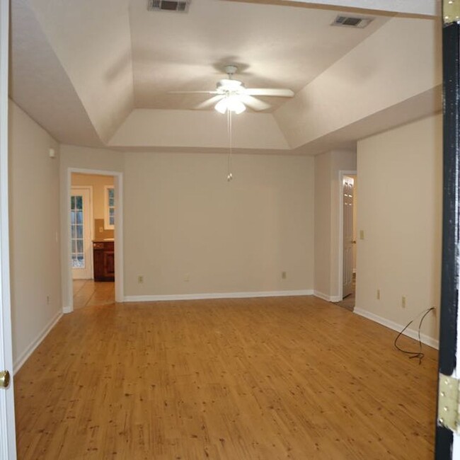 Foto del edificio - Harris County 3 bedroom 2 bath with garage