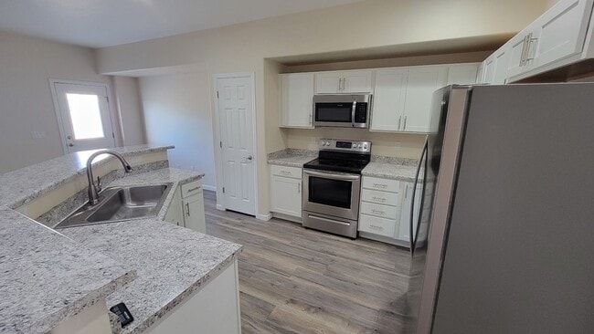 Building Photo - 2472 Flat Top Ln