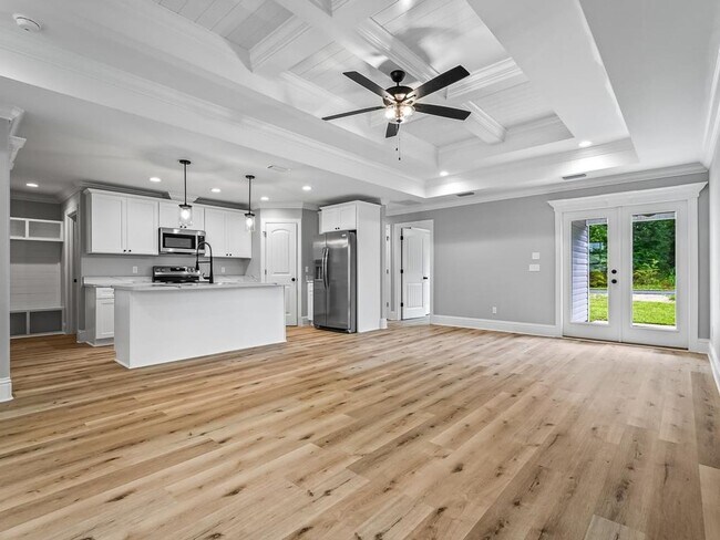Foto del edificio - Attractive 3 Bedroom Home Available Now!