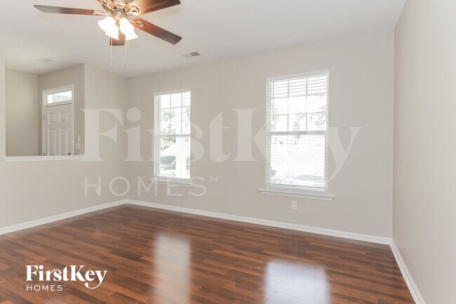 Foto del edificio - 2607 Winding River Dr