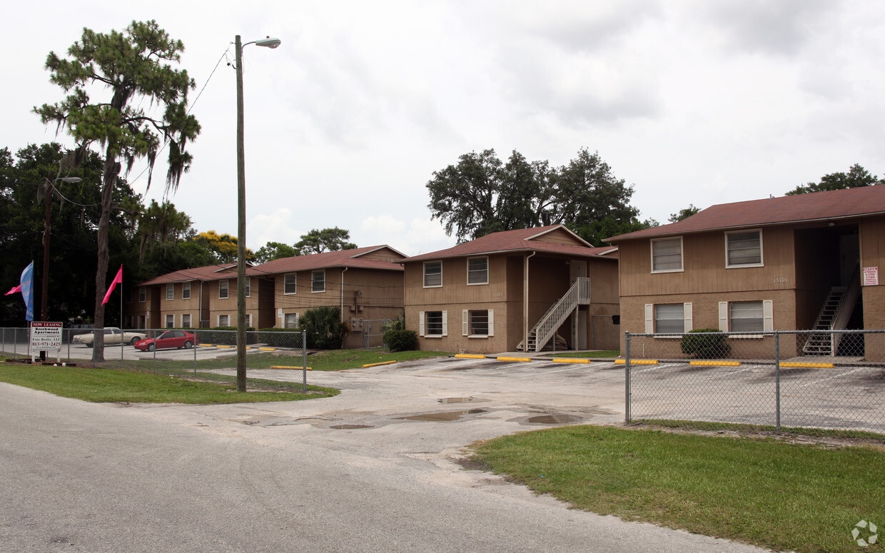 Primary Photo - Beechwood Apartments