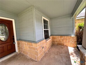 Building Photo - 2029 Northview Dr