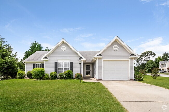 Building Photo - 3300 Trenchard Ln