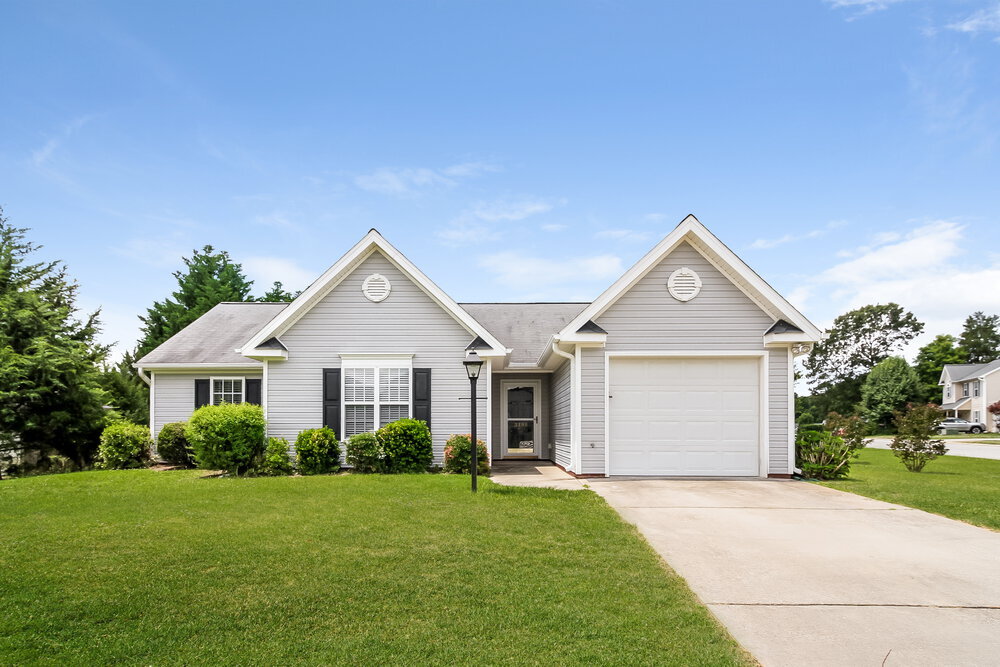 Primary Photo - 3300 Trenchard Ln
